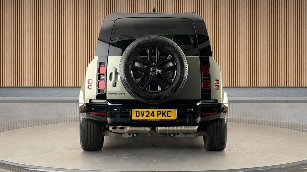 Land Rover Defender 110 3.0 D250 Mhev X-dynamic Hse Suv 4W Green #4