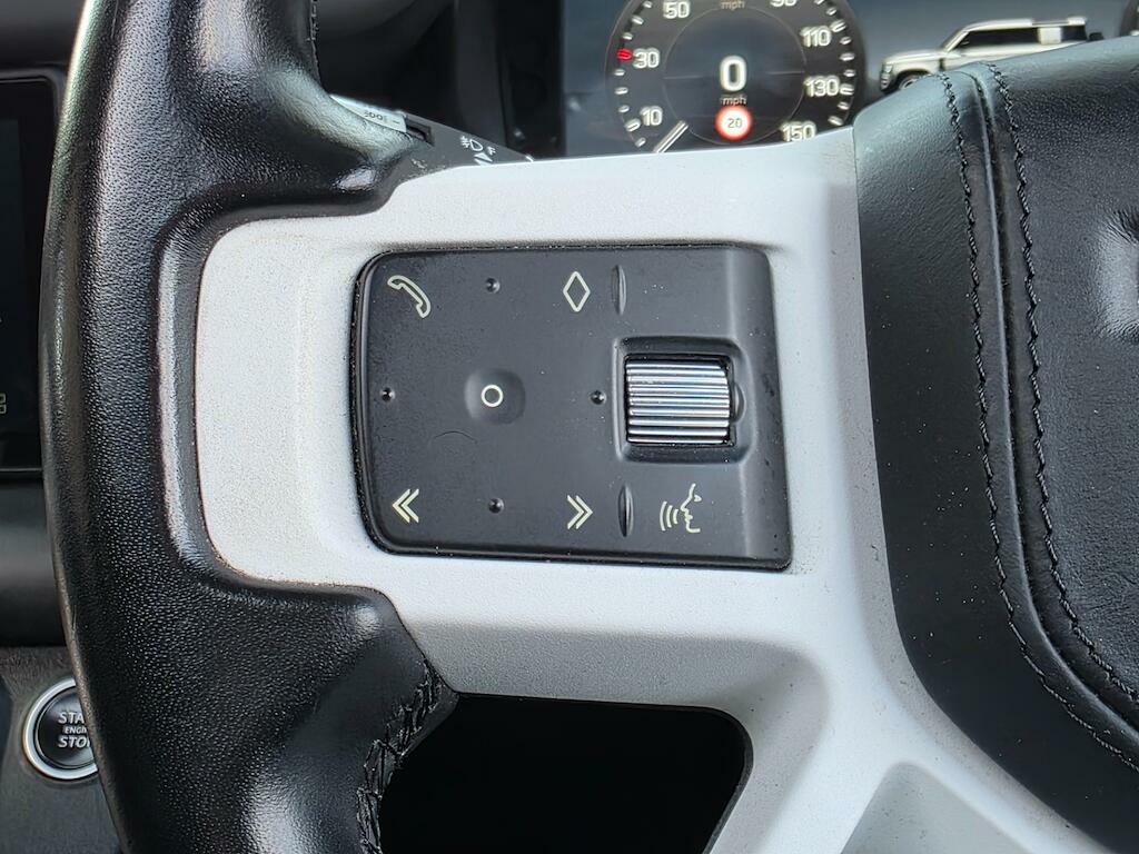 Land Rover Defender 110 D240 Urban Black #32