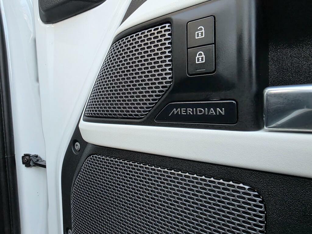 Land Rover Defender 110 D240 Urban Black #28