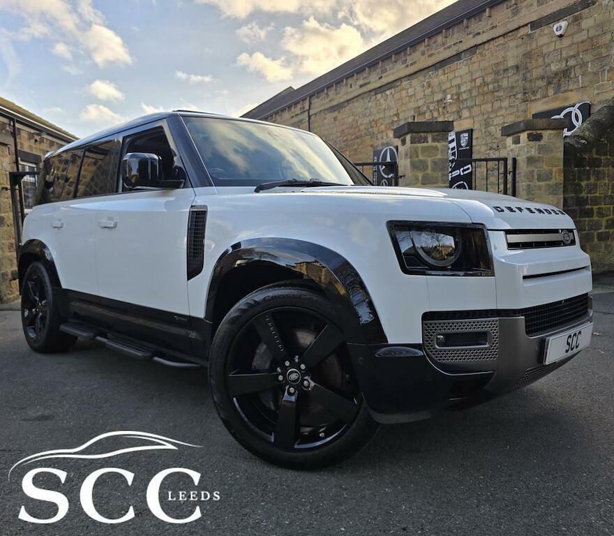 Land Rover Defender 110 X-dynamic Hse White