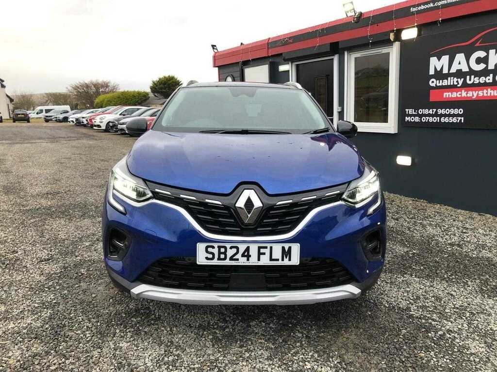 Renault Captur Techno Tce Black #2