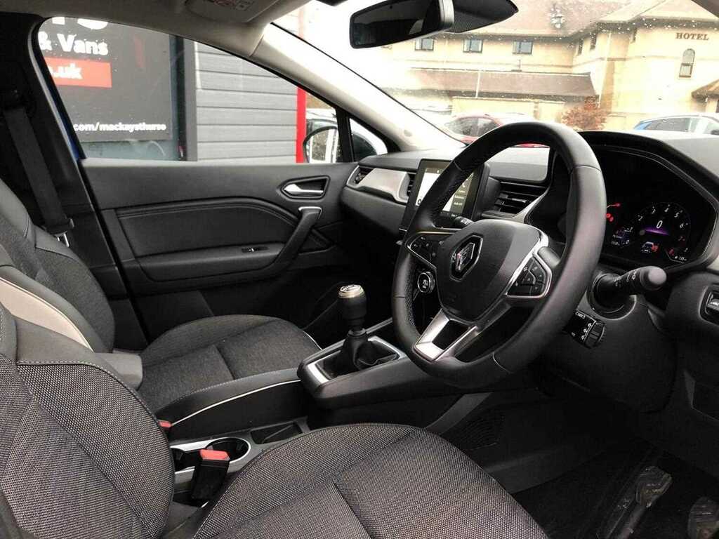 Renault Captur Techno Tce Black #6