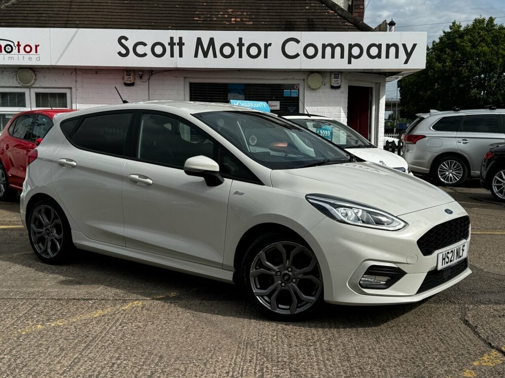 Ford Fiesta 1L St-line Edition White