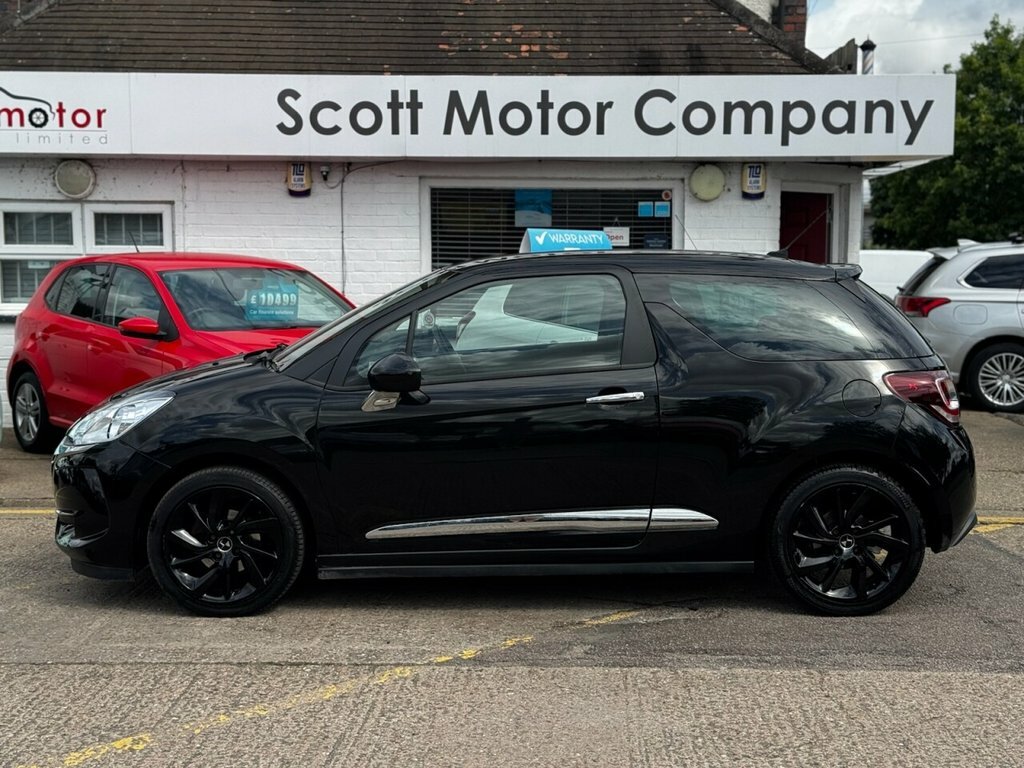 DS DS 3 1.2L Connected Chic Black #4