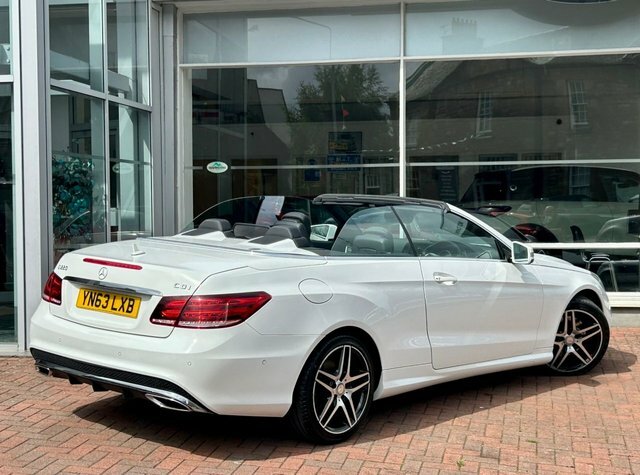 Mercedes-Benz E Class 2.1 E220 Cdi Amg White #3