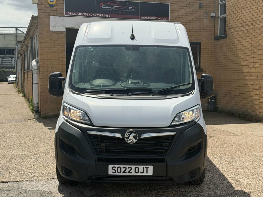 Vauxhall Movano 2.2L Dynamic SO22OJT White #2