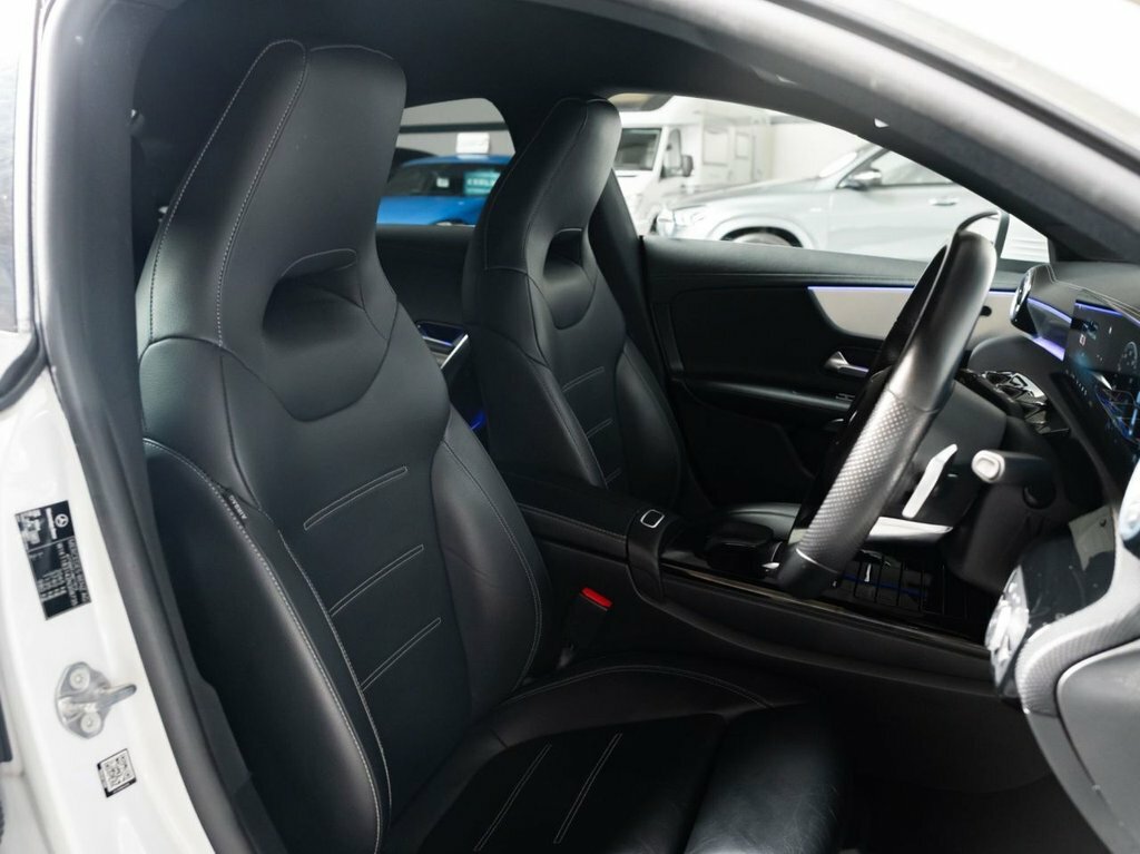 Mercedes-Benz CLA Class 2L Amg Line WD22OYV White #6
