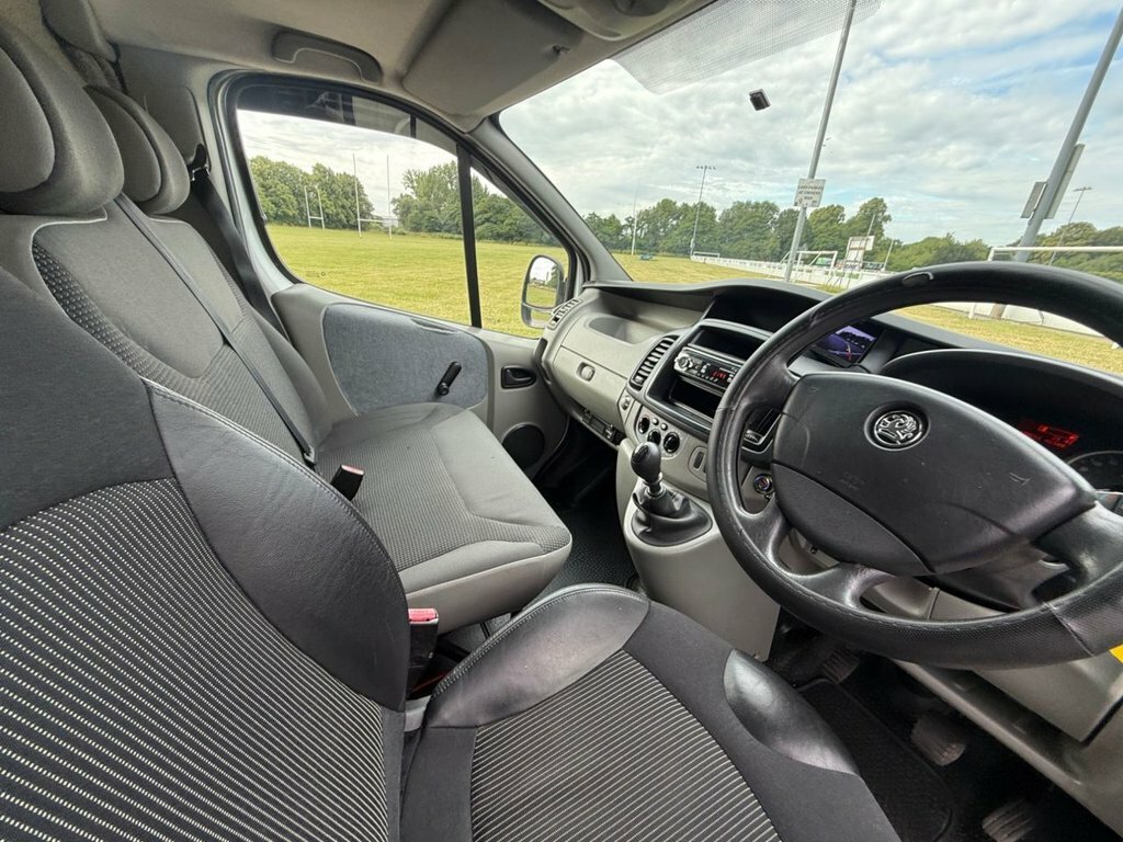 Vauxhall Vivaro 2.0 2700 Cdti Ecoflex Fwd L1 Silver #29