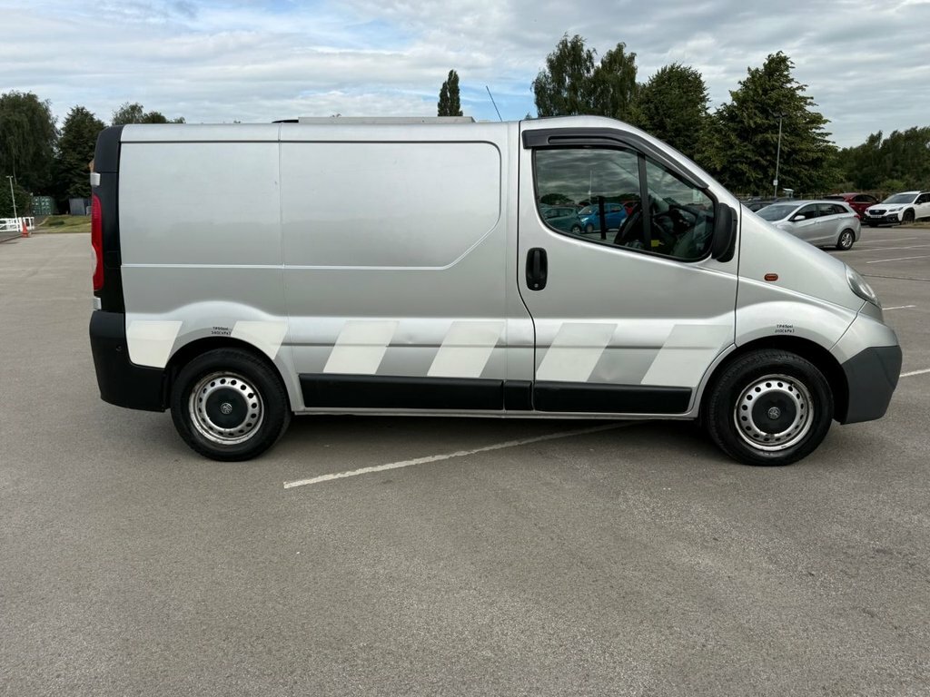 Vauxhall Vivaro 2.0 2700 Cdti Ecoflex Fwd L1 Silver #25