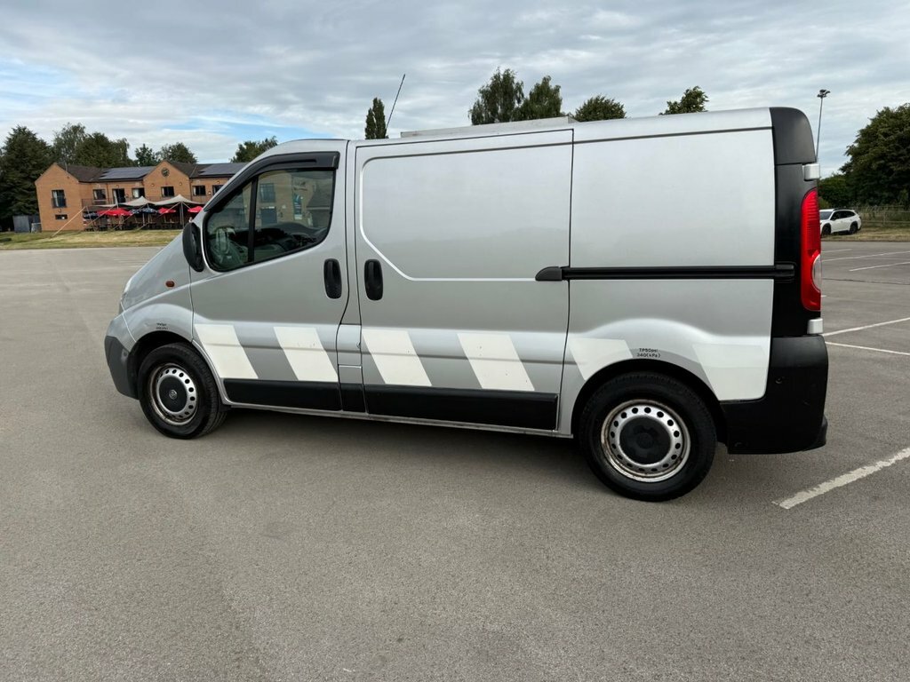 Vauxhall Vivaro 2.0 2700 Cdti Ecoflex Fwd L1 Silver #49