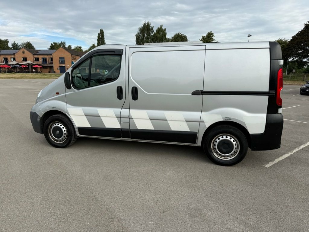 Vauxhall Vivaro 2.0 2700 Cdti Ecoflex Fwd L1 Silver #48