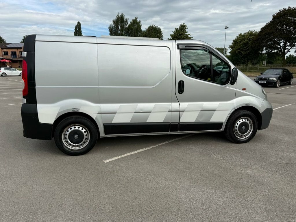 Vauxhall Vivaro 2.0 2700 Cdti Ecoflex Fwd L1 Silver #23