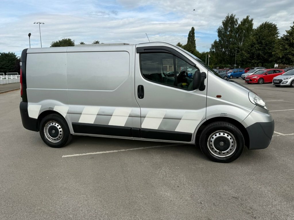 Vauxhall Vivaro 2.0 2700 Cdti Ecoflex Fwd L1 Silver #19
