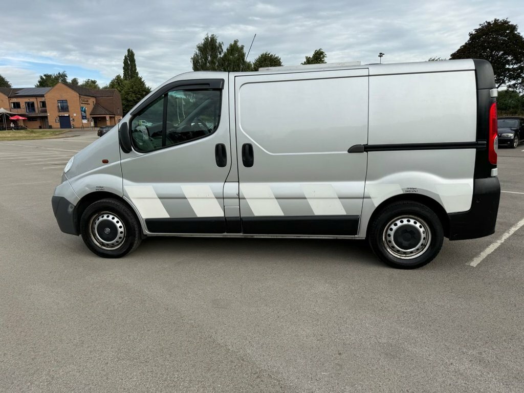 Vauxhall Vivaro 2.0 2700 Cdti Ecoflex Fwd L1 Silver #47