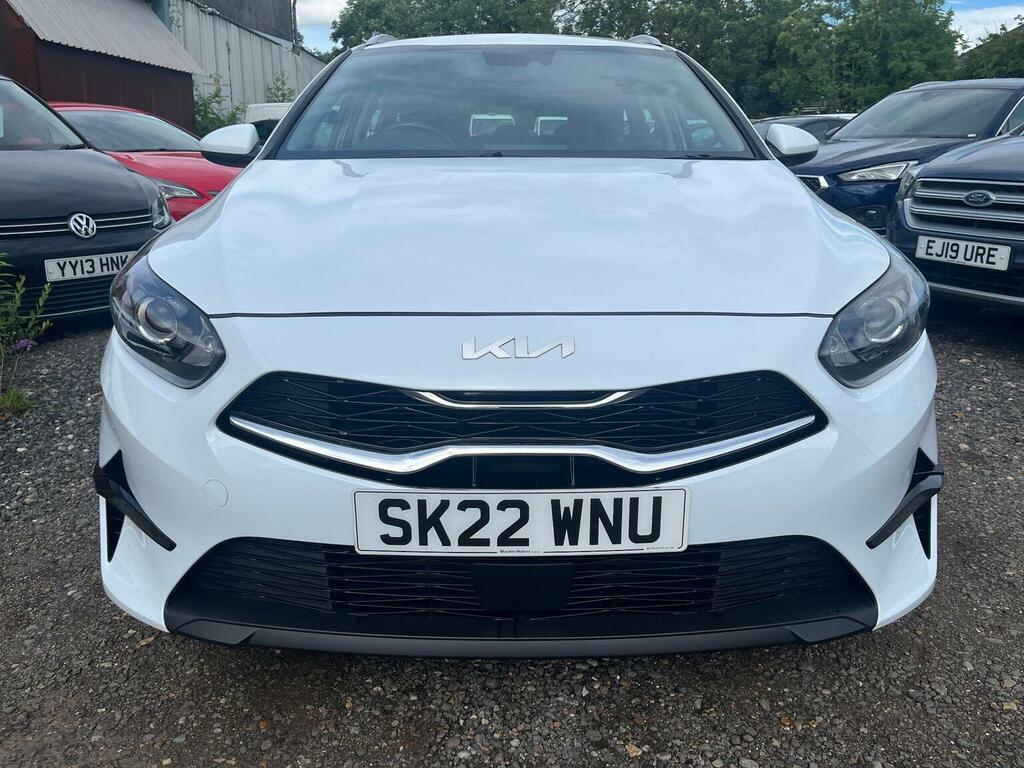 Kia Ceed Estate 1.6 Crdi Mhev 2 Nav Sportswagon Euro 6 Ss SK22WNU White #2