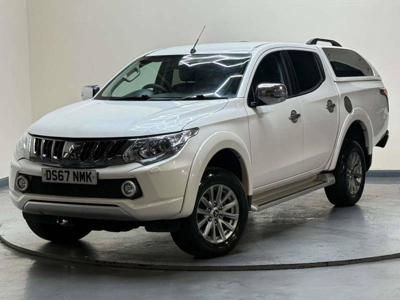 Mitsubishi L200 2.4 L200 Barbarian Di-d 4Wd - 2017 67 DS67NMK White #2
