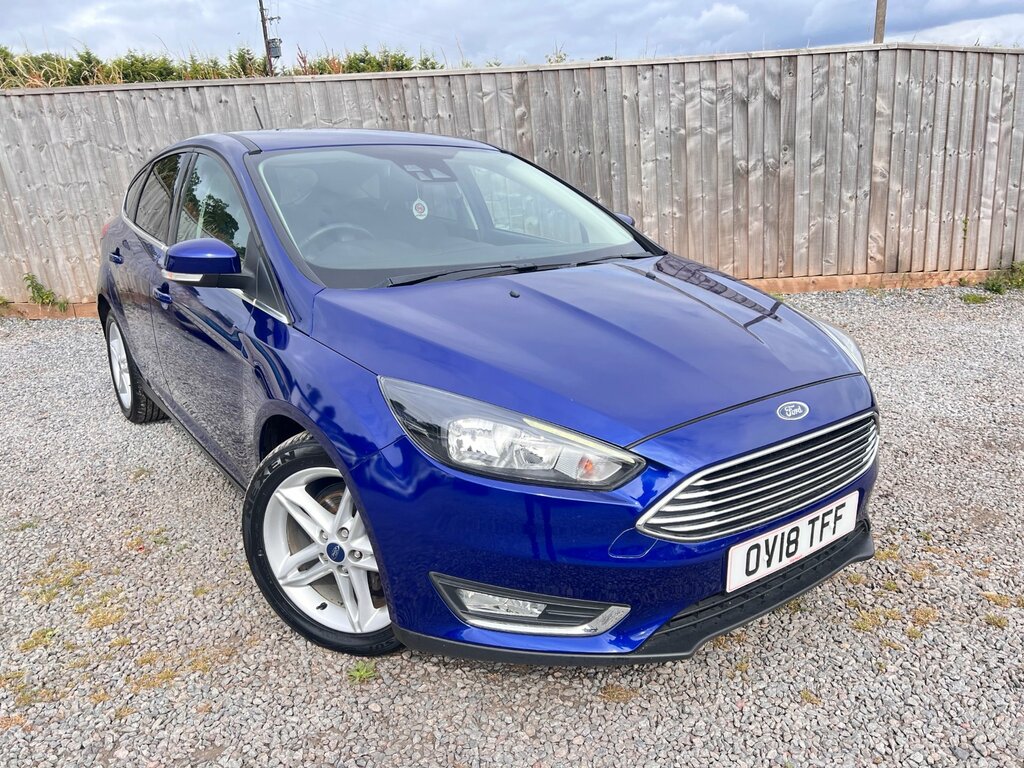Ford Focus 1.5 Tdci Titanium Hatchback Euro OV18TFF Blue #2