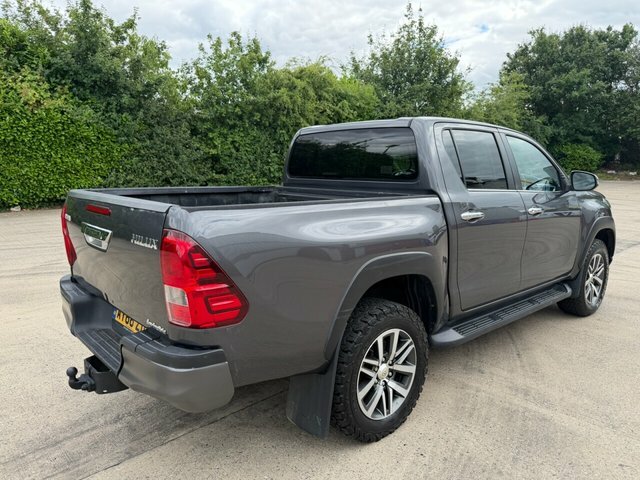 Toyota HILUX D-4d Invincible Pickup Double Grey #3