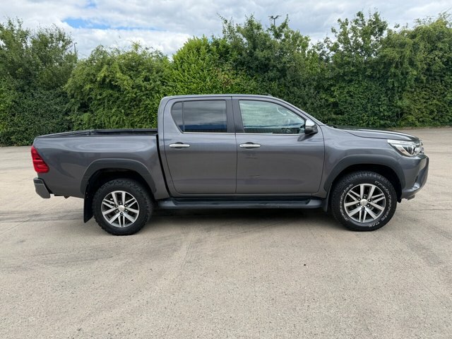 Toyota HILUX D-4d Invincible Pickup Double Grey #5