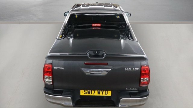 Toyota HILUX Invincible X Dcab Pick Up 2.4 D-4d Silver #7