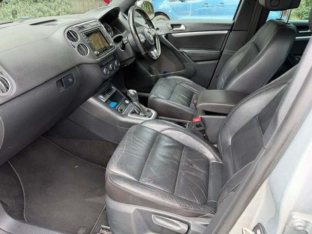 Volkswagen Tiguan 2.0 Tdi Grey #10