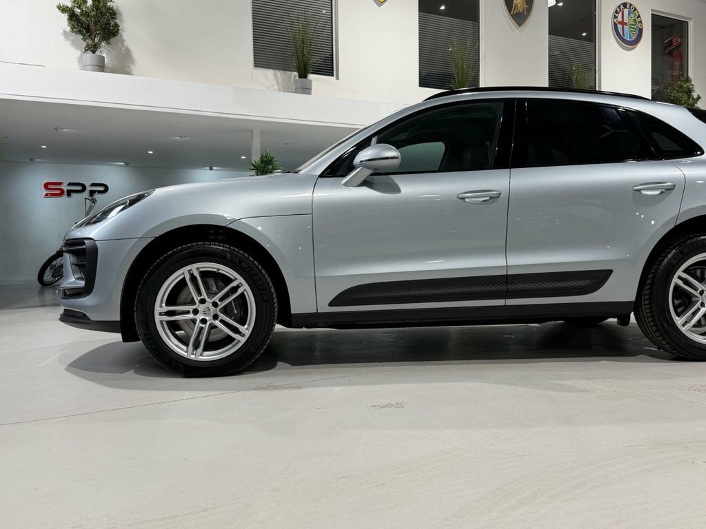 Porsche Macan V6 S Pdk 4Wd Euro 6 5-Door Red #39