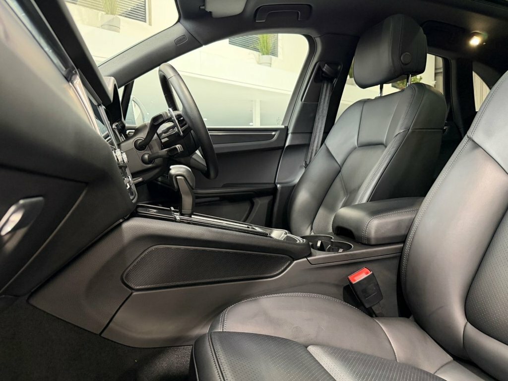 Porsche Macan V6 S Pdk 4Wd Euro 6 5-Door Red #18