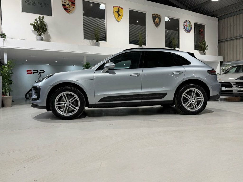 Porsche Macan V6 S Pdk 4Wd Euro 6 5-Door Red #31
