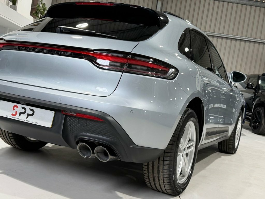 Porsche Macan V6 S Pdk 4Wd Euro 6 5-Door Red #9