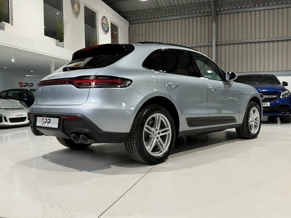 Porsche Macan V6 S Pdk 4Wd Euro 6 5-Door Red #32