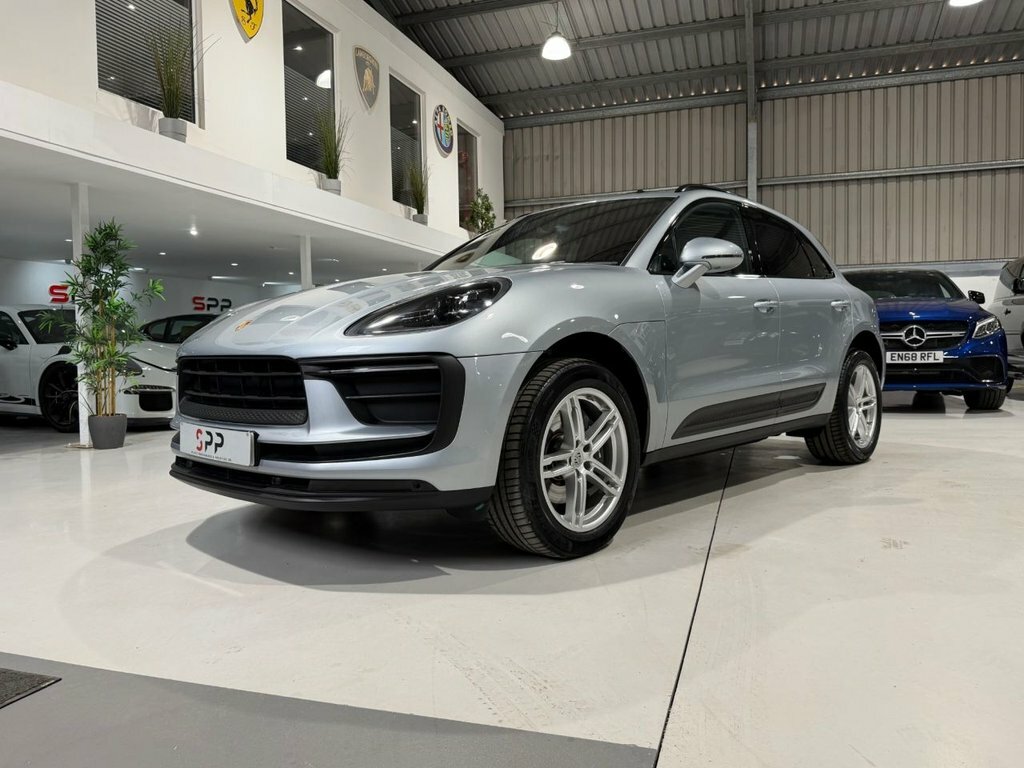 Porsche Macan V6 S Pdk 4Wd Euro 6 5-Door Red #30