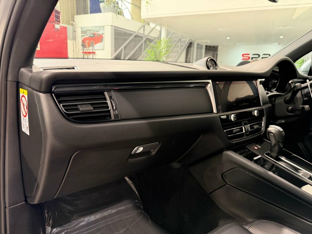 Porsche Macan V6 S Pdk 4Wd Euro 6 5-Door Red #21