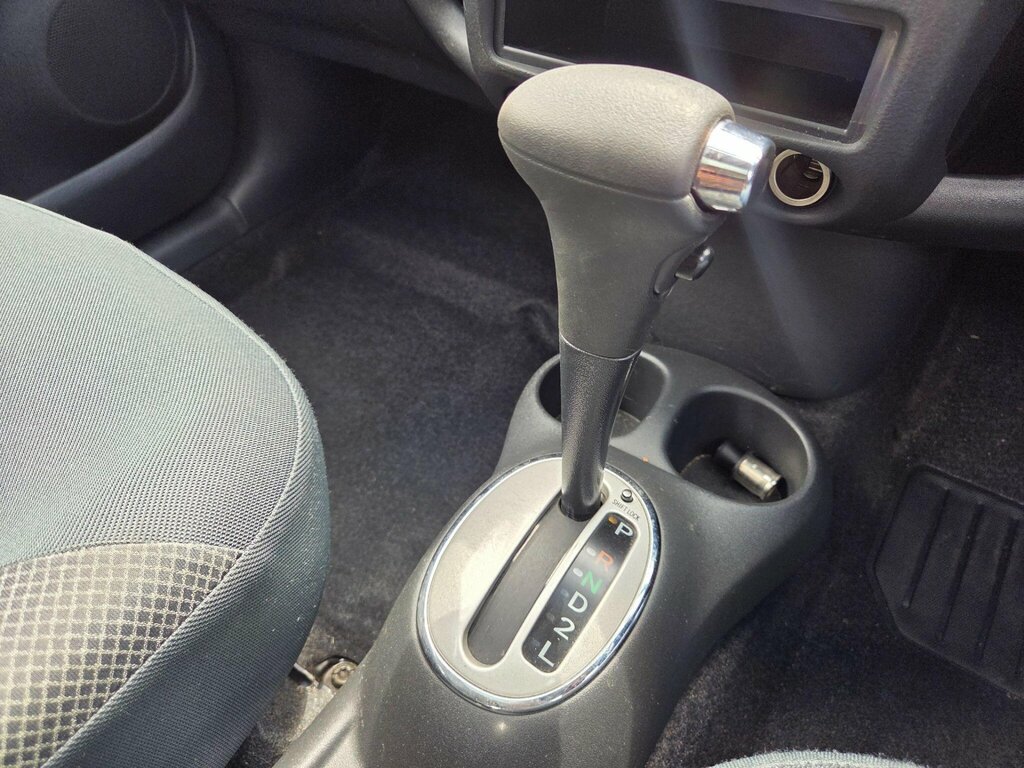 Toyota Yaris 1.3 Blue Vvt-i Blue #35
