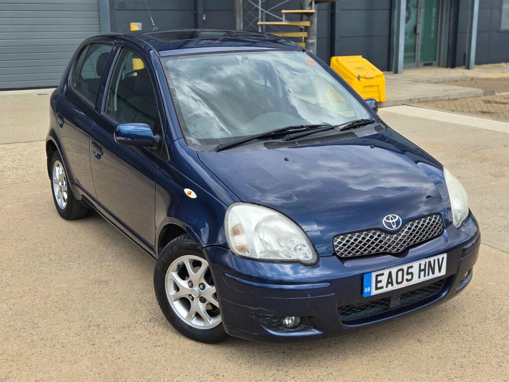 Toyota Yaris 1.3 Blue Vvt-i Blue #7