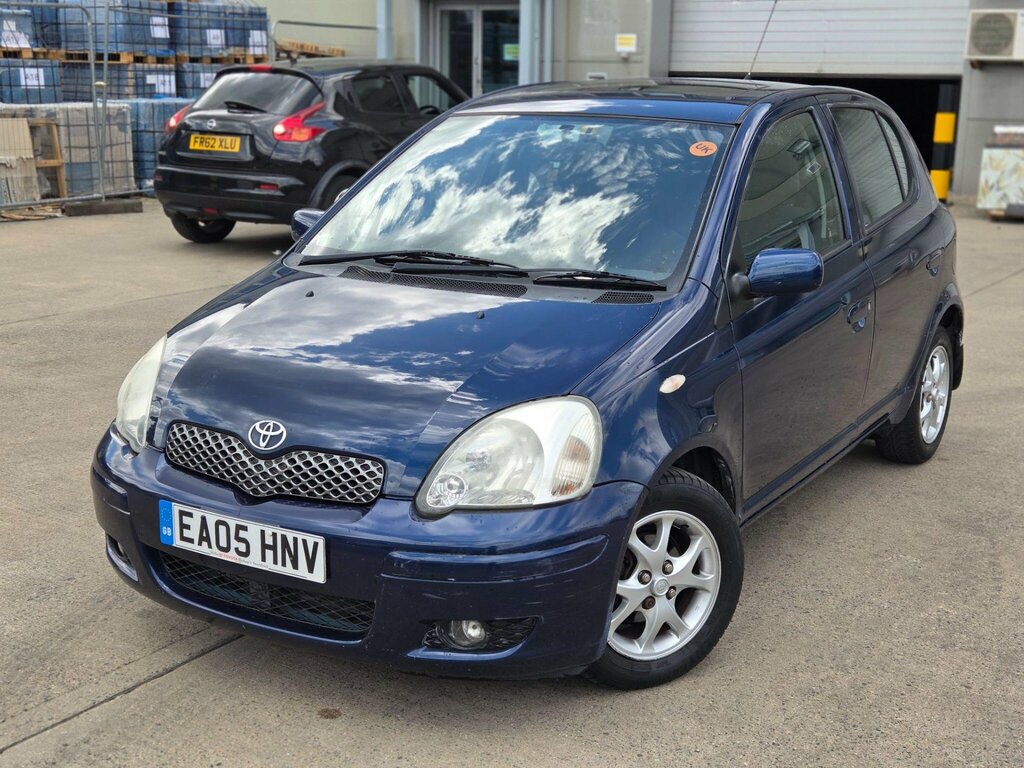 Toyota Yaris 1.3 Blue Vvt-i Blue #6