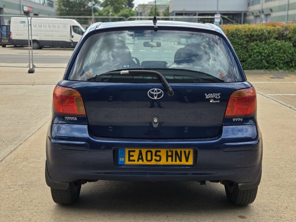 Toyota Yaris 1.3 Blue Vvt-i Blue #14