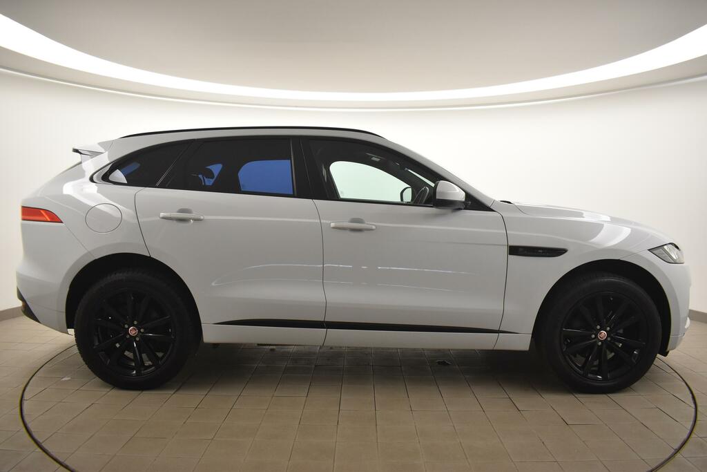 Jaguar F-Pace 2.0D 180 Chequered Flag Awd XHZ7157 White #2