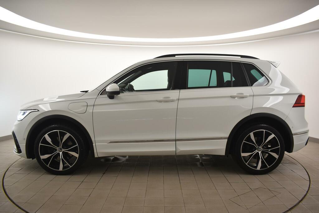 Volkswagen Tiguan 1.4 Tsi Ehybrid R-line Dsg AF23VWR White #4