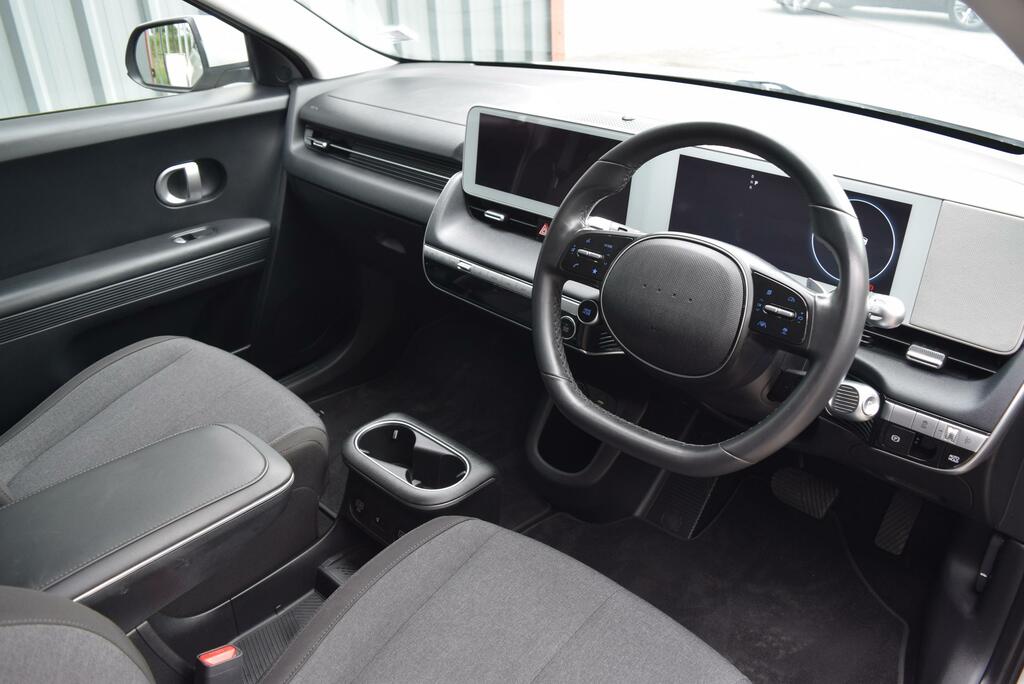 Hyundai Ioniq 5 125Kw Se Connect 58 Kwh GSZ2433 Gold #3