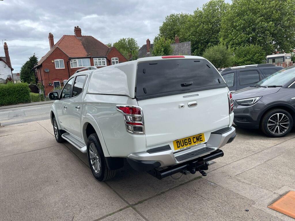 Mitsubishi L200 2.4 Di-d Dc Warrior 4Wd Euro 6 White #4