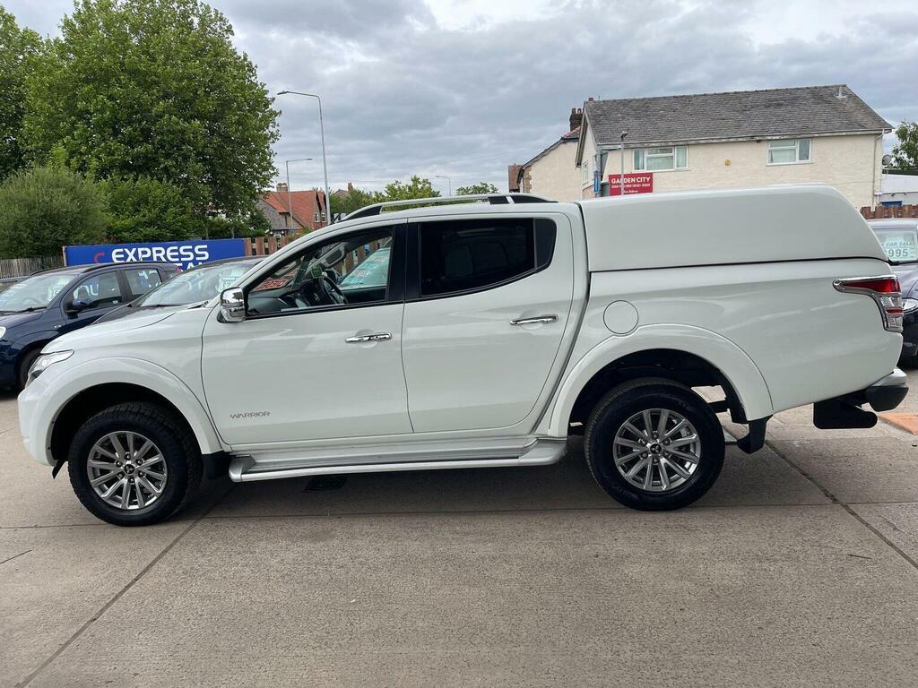 Mitsubishi L200 2.4 Di-d Dc Warrior 4Wd Euro 6 White #6