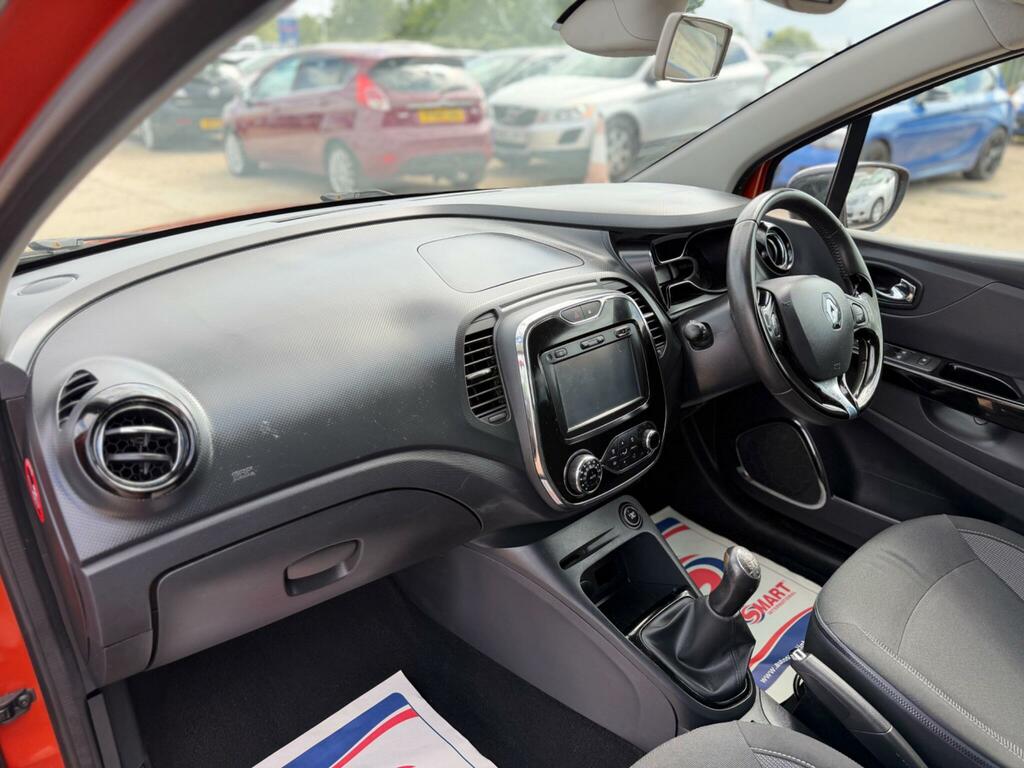 Renault Captur 0.9 Tce Energy Dynamique S Medianav Suv  #25
