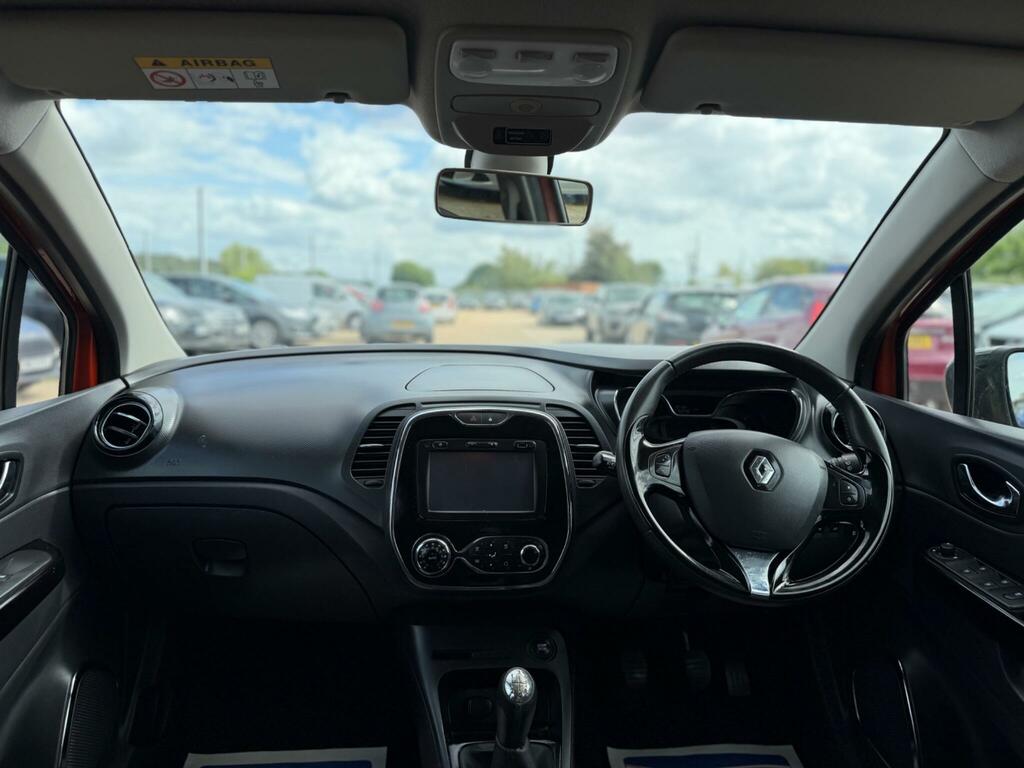 Renault Captur 0.9 Tce Energy Dynamique S Medianav Suv  #24