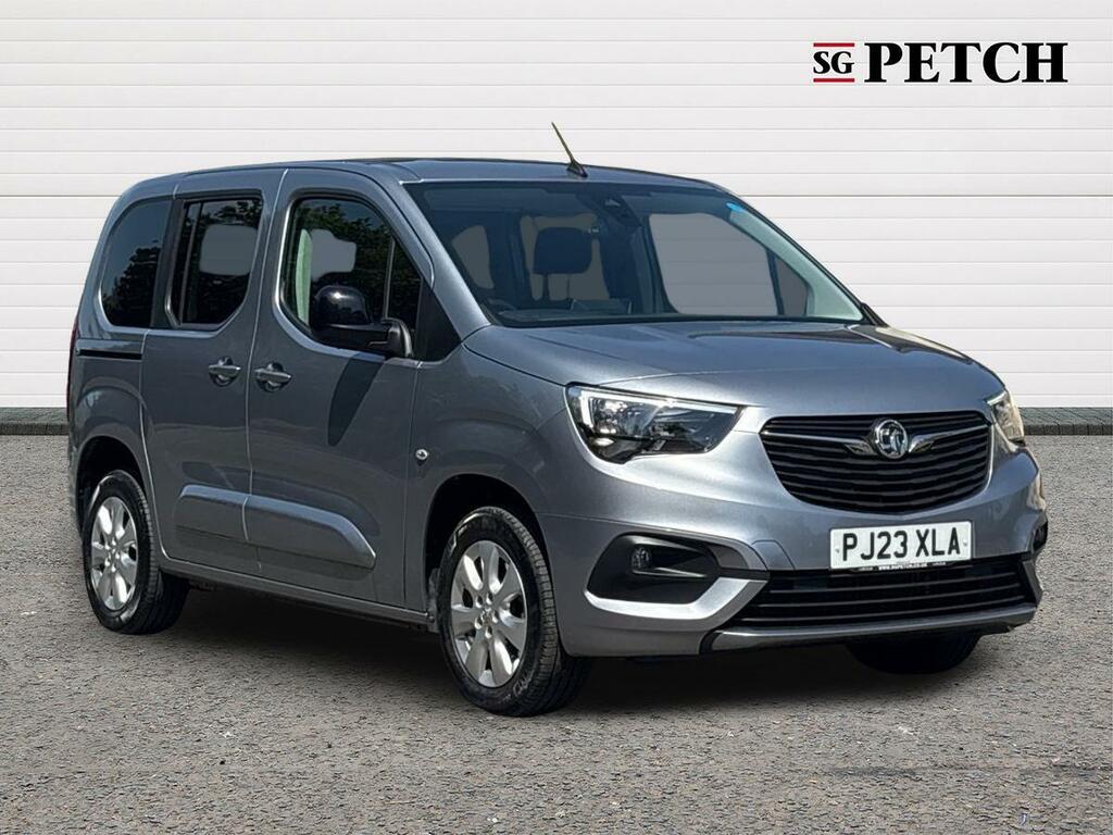 Vauxhall Combo Life 100Kw Design XL 50Kwh 7 Seat Blue #1
