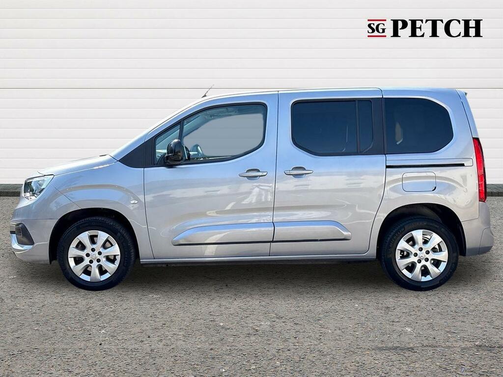 Vauxhall Combo Life 100Kw Design XL 50Kwh 7 Seat Blue #6