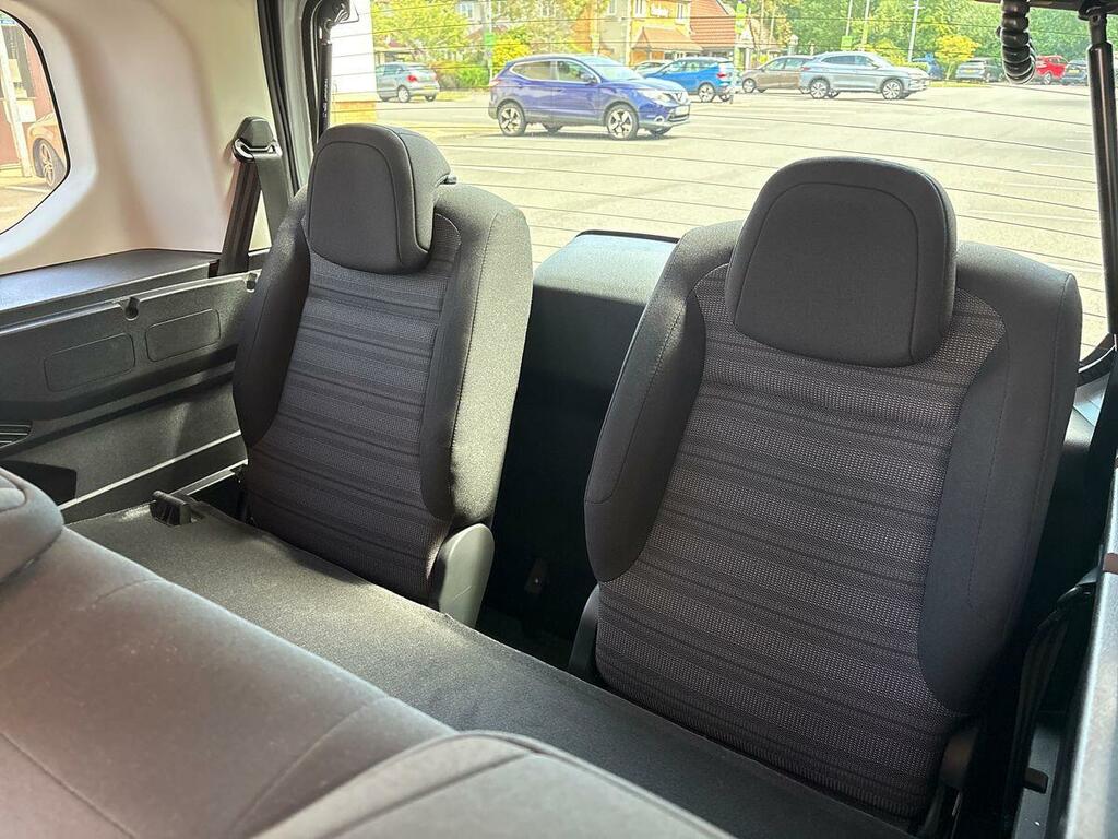 Vauxhall Combo Life 100Kw Design XL 50Kwh 7 Seat Blue #22