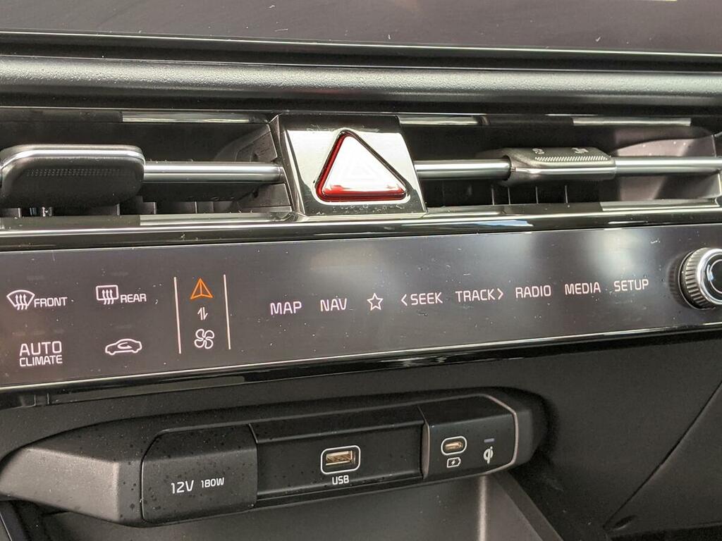 Kia e-Niro Niro 150Kw 3 65Kwh Estate Blue #25