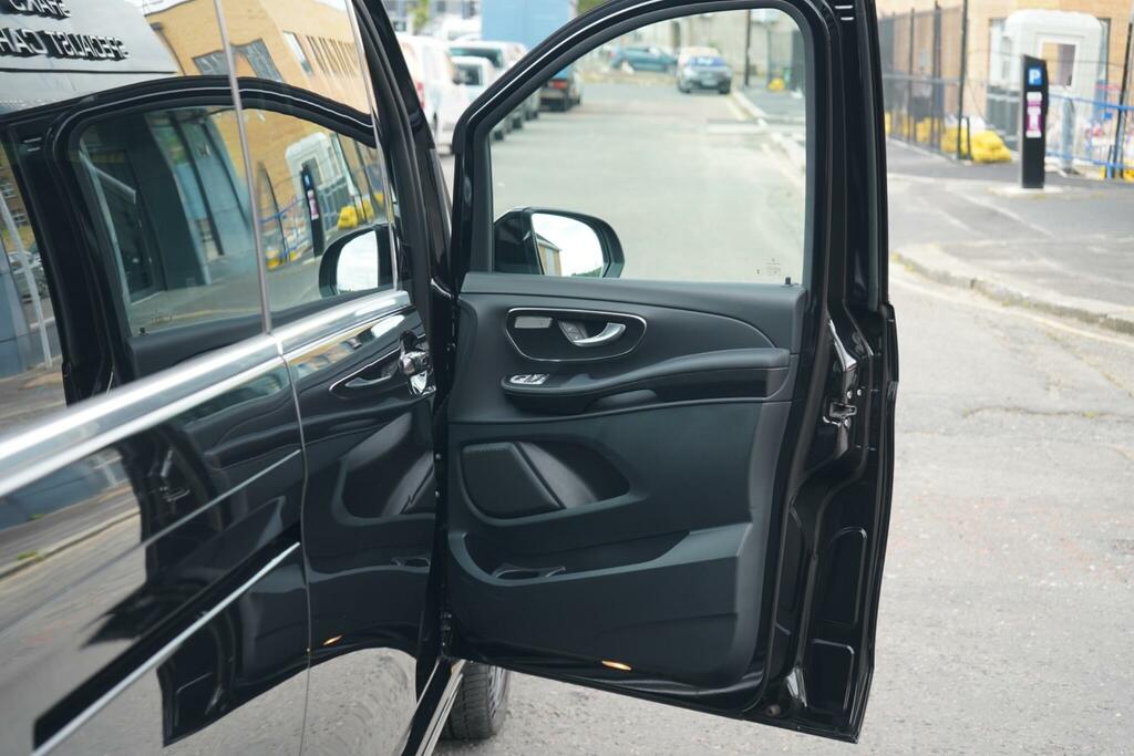 Mercedes-Benz V Class V300 D Premium 9G-tronic Extra Long 2025 Black #19