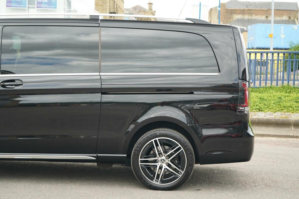 Mercedes-Benz V Class V300 D Premium 9G-tronic Extra Long 2025 Black #9