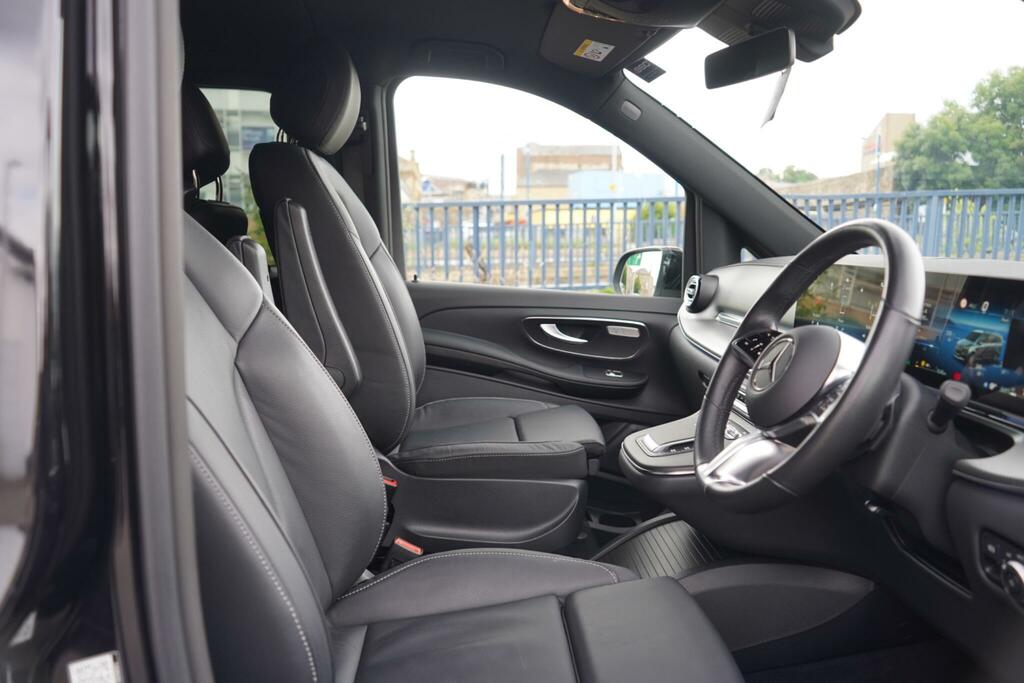 Mercedes-Benz V Class V300 D Premium 9G-tronic Extra Long 2025 Black #22